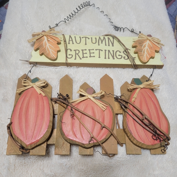 AUTUMN GREETINGS Pumpkin Sign Wall Decor Hanging - Picture 2 of 11